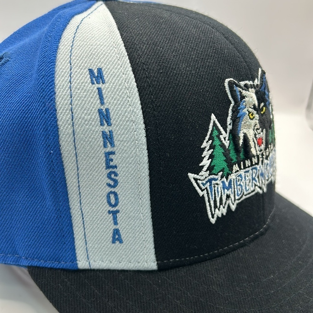 Minnesota Timberwolves Reebok ball cap hat - Picture 4 of 11